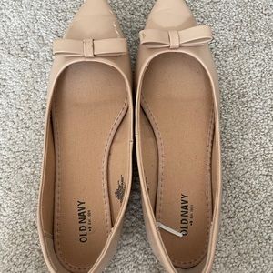 Nude flats